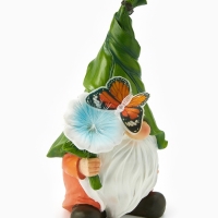 Садовая фигура "Гном с цветочком", 20х17х31.5 см, с подсветкой Садовая фигура "Гном с цветочком", 20х17х31.5 см, с подсветкой