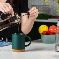 Кружка с пробковой подставкой Corky, зеленая