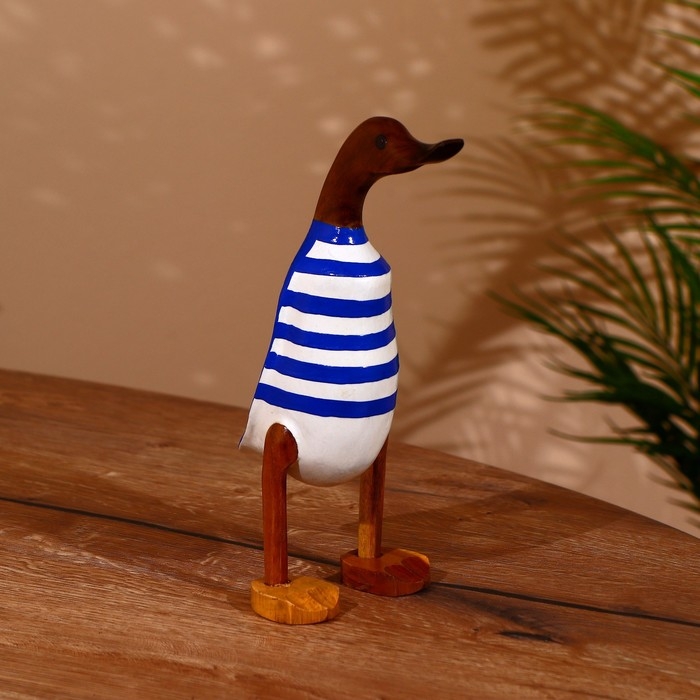 Сувенир "Утка в тельняшке " дерево 25 см