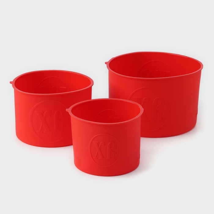 Набор силиконовых форм для выпечки Доляна &laquo;Куличики&raquo;, 3 шт: 15,5/13/10 см, цвет красный