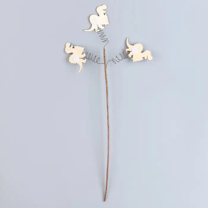 Топпер для торта новогодний &laquo;Динозаврик с ёлкой&raquo; 40&times;15&times;1.5 см