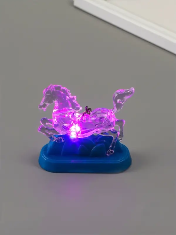 Фонарик брелок для ключей на кольце &laquo;Лошадь в горах&raquo;, мигает, 6.5&times;2.5&times;6.2 см, МИКС