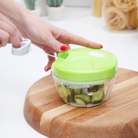 Блендер - овощерезка механический Доляна Cut and go, цвет белый Блендер - овощерезка механический Доляна Cut and go, цвет белый