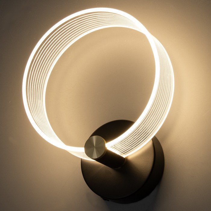 Бра Бра "Кворум" LED 8Вт 3000-6000К черный 25х20х6см