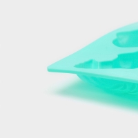 Форма для выпечки Доляна &laquo;Золотая рыбка&raquo;, силикон, 24&times;16,5 см, 6 ячеек (9,5&times;4,5&times;2 см), цвет мятный