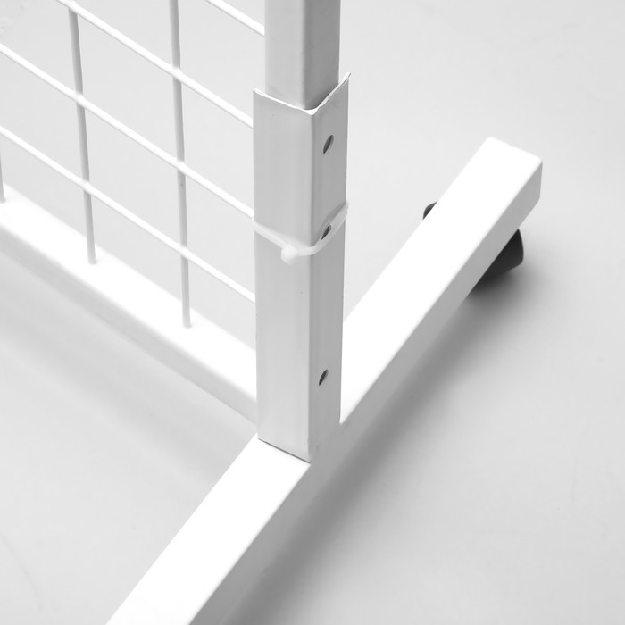 Сетка на колёсах, 100&times;200 см, размер ячейки 5,5&times;5,5 см, цвет белый