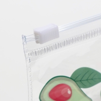 Подарочный набор &laquo;Авокадо&raquo;: косметичка, маска для сна и расчёска