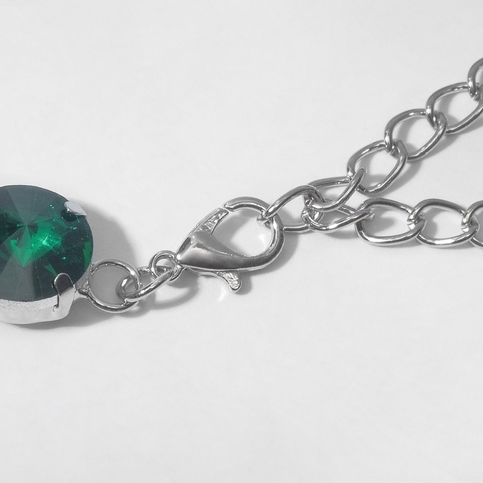 Колье &laquo;Драгоценность&raquo; капля, цвет изумрудный в серебре, 32,5 см