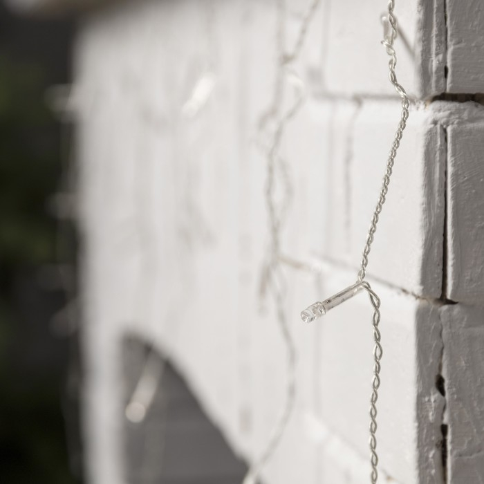 Гирлянда &laquo;Бахрома&raquo; 3 х 0.5 м, IP20, прозрачная нить, 80 LED, свечение зелёное, 8 режимов, 220 В