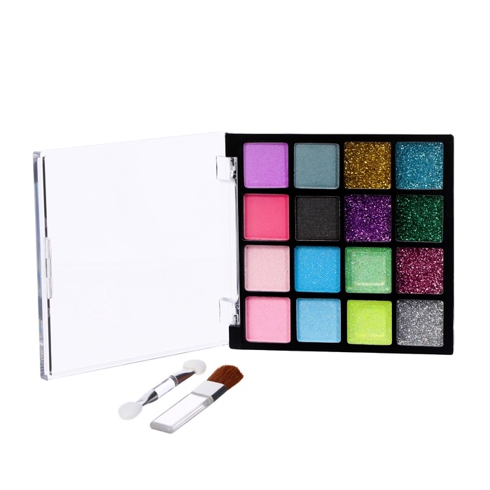 Набор косметики для девочки: тени, кисть, аппликатор Набор косметики для девочки: тени, кисть, аппликатор