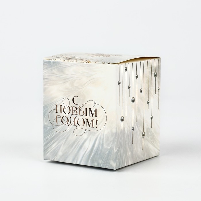 Свеча новогодняя &laquo;Новогодняя магия&raquo;, на Новый год, аромат мед+грейпфрут, 6,8 х 8 см