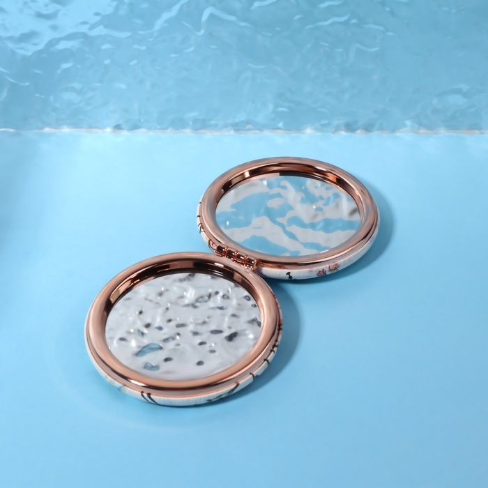 Зеркало складное &laquo;Париж&raquo;, d = 7,5 см, с увеличением, искусственная кожа, цвет белый