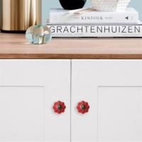 Ручка-кнопка PEONY Ceramics 001, керамическая, красная Ручка-кнопка PEONY Ceramics 001, керамическая, красная