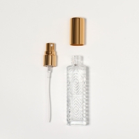 Флакон для парфюма &laquo;Прозрачный узор&raquo;, с распылителем, 15 мл, цвет золотистый