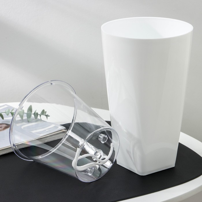 Кашпо для цветов со вставкой &laquo;Грейс&raquo;, 2,7 л (1,5 л), цвет белый