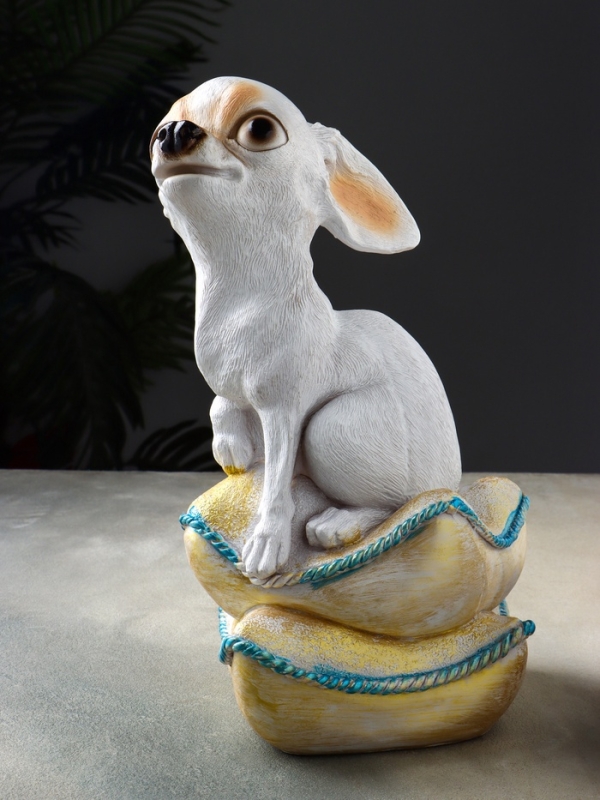 Копилка  "Чихуа на подушке" 33х20х20 см, белый