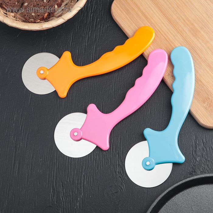 Нож для пиццы и теста &laquo;Комета&raquo;, 19 см, цвет МИКС