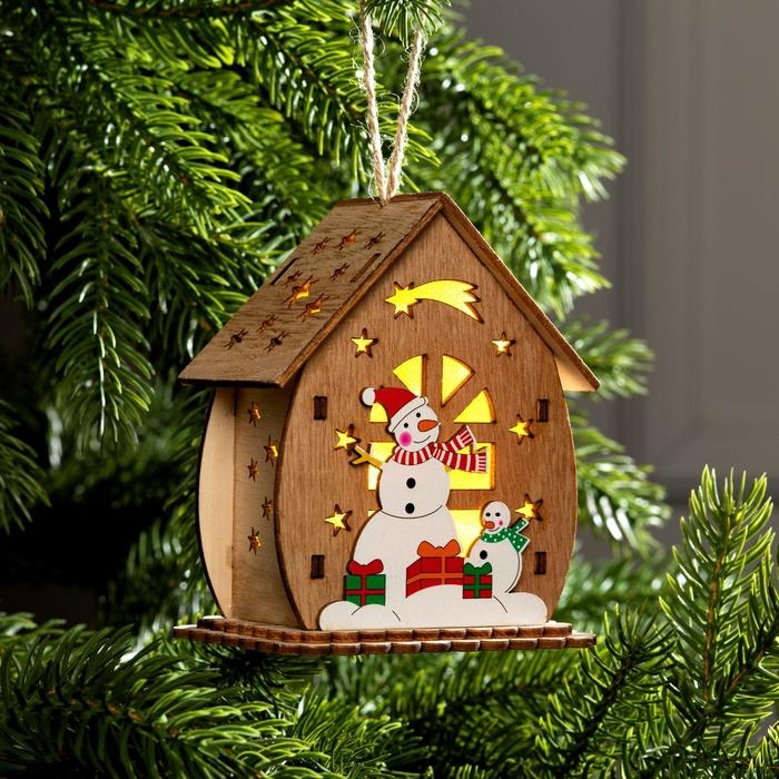 Ёлочная игрушка «Домик со снеговиками», от батареек, свечение тёплое белое Ёлочная игрушка «Домик со снеговиками», от батареек, свечение тёплое белое