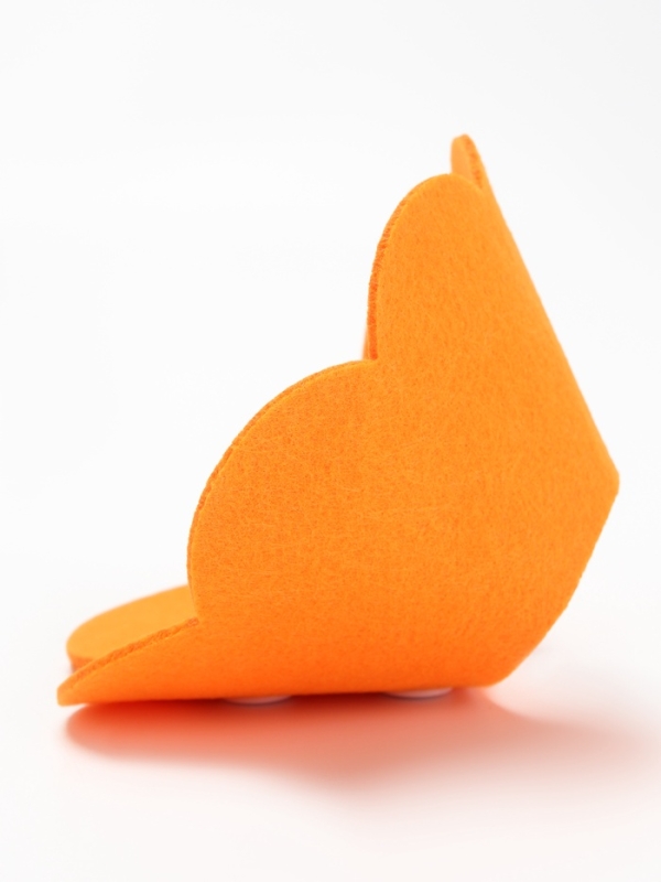 Ветеринарный воротник из фетра "Ромашка", размер M, оранжевый