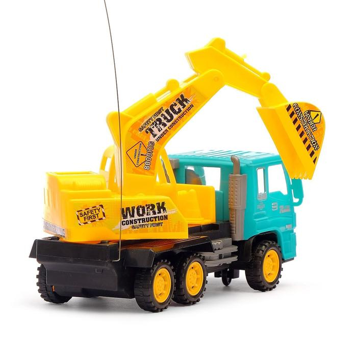 Грузовик радиоуправляемый &laquo;Экскаватор&raquo;, работает от батареек