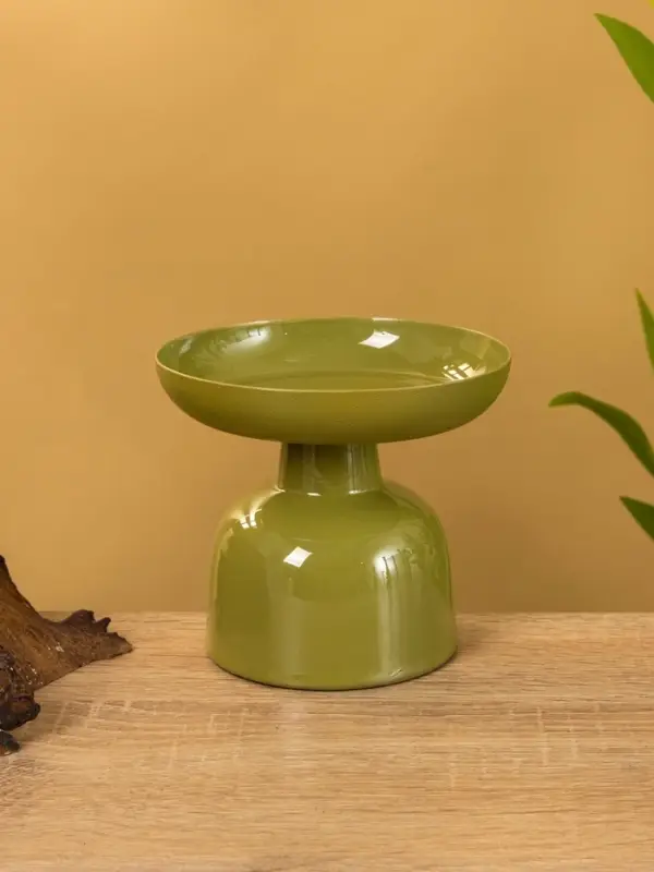 Подсвечник на 1 свечу "Авокадо" глянцевый 10х10х9 см