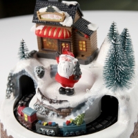 Светодиодная фигура «Поезд и Дед Мороз» 20 × 20 × 16 см, полистоун, батарейки ААх3 (не в комплекте), USB, свечение тёплое белое Светодиодная фигура «Поезд и Дед Мороз» 20 × 20 × 16 см, полистоун, батарейки ААх3 (не в комплекте), USB, свечение тёплое белое