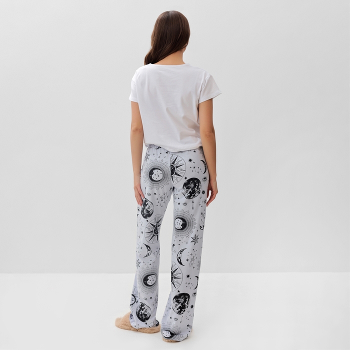 Пижама женская (футболка и брюки) KAFTAN Magic night р. 48-50, белый Пижама женская (футболка и брюки) KAFTAN Magic night р. 48-50, белый