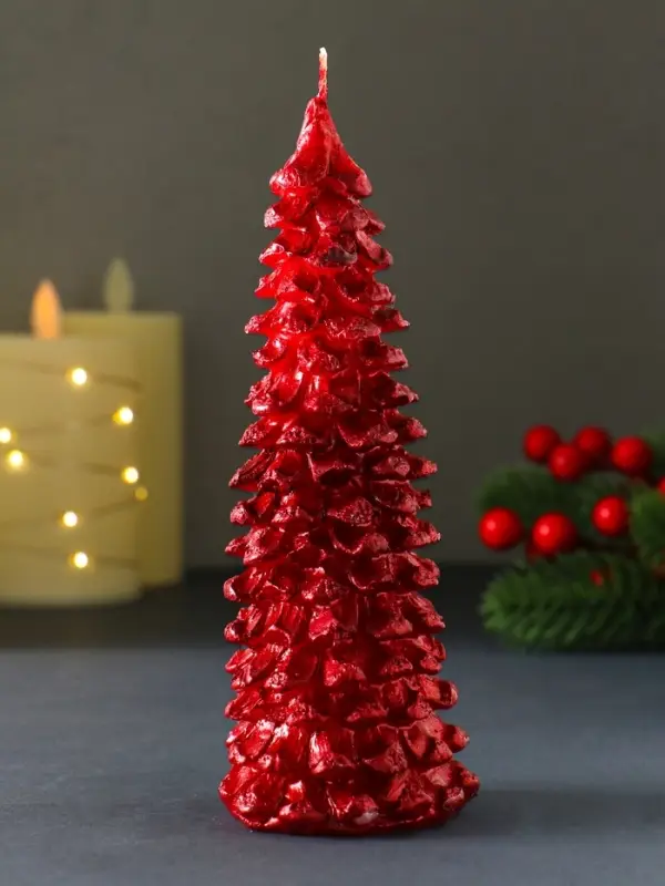 Свеча "Ель большая" 160х60 мм лак, красная