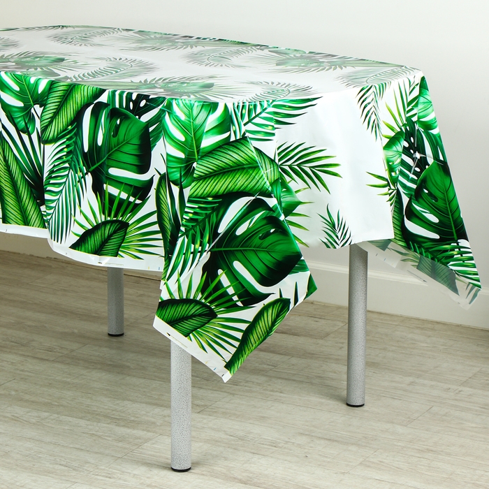 Скатерть одноразовая "Листья" 180х137