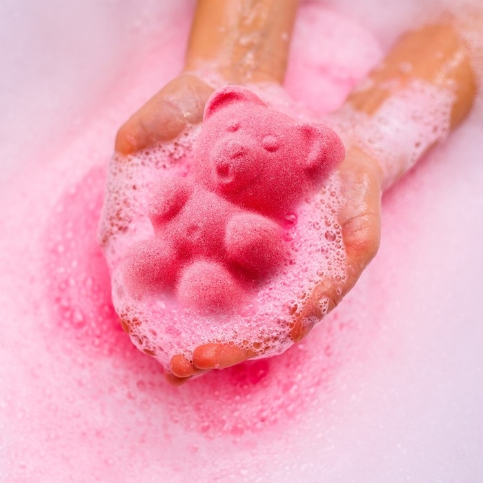 Бомбочка для ванны Бомбочка для ванны "Медвежонок" с ароматом хвойного леса, красная, 80 г