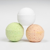 Бомбочки в спайке "Лаванда-ментол, Цитрусовый Фреш, Мята" набор 3 шт по 110 г Бомбочки в спайке "Лаванда-ментол, Цитрусовый Фреш, Мята" набор 3 шт по 110 г