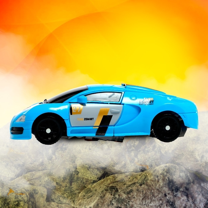 Робот &laquo;Спорткар&raquo;, трансформируется