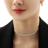 Набор 2 предмета: серьги, чокер &laquo;Лёд&raquo; три ряда, цвет белый в серебре, 30 см