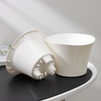 Кашпо для цветов со вставкой &laquo;Лагуна&raquo;, 600 мл, d=13 см, h=9 см, цвет белый