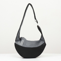 Сумка-переноска "Слинг" с креплением для ошейника, 45 х 11 х 24 см, бело-серая Сумка-переноска "Слинг" с креплением для ошейника, 45 х 11 х 24 см, бело-серая