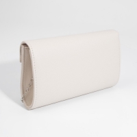 Сумка-клатч на клапане, цвет бежевый