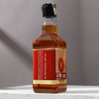 Новогодний подарочный набор косметики &laquo;Первый во всём&raquo;, гель для душа во флаконе виски 250 мл и гель для бритья 110 мл, Новый Год