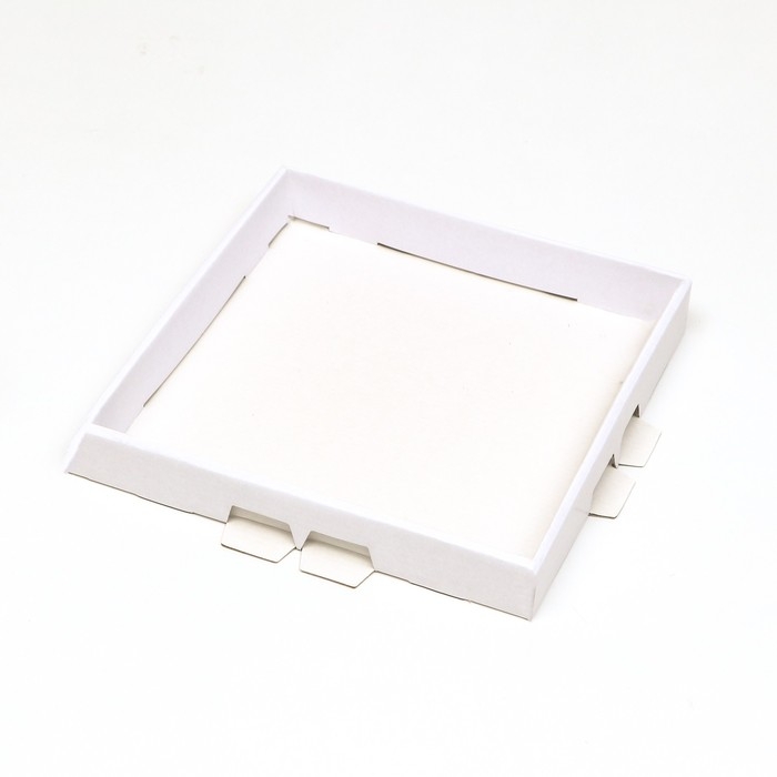 Кондитерская упаковка, &laquo;Поздравляю&raquo;, 24 х 24 х 12 см, 1,5 кг