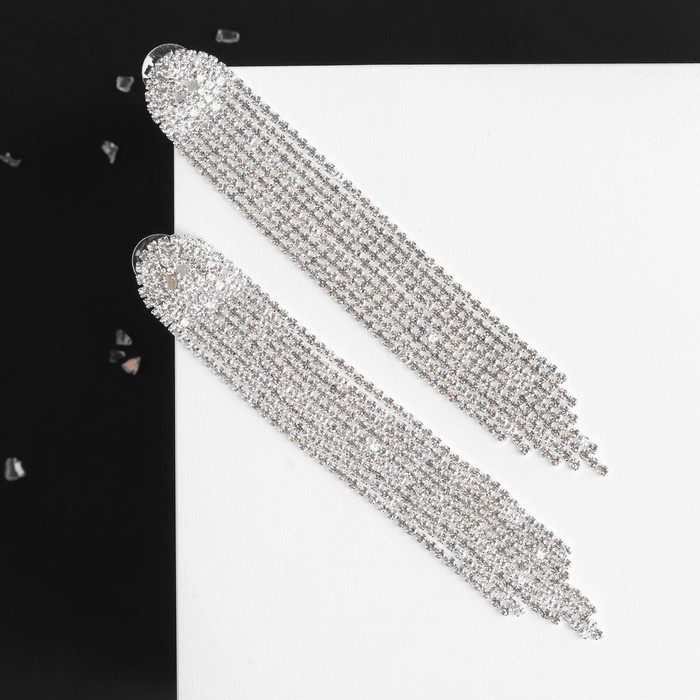 Серьги висячие со стразами «Лёд» полукруг, цвет белый в серебре Серьги висячие со стразами «Лёд» полукруг, цвет белый в серебре