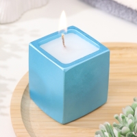 Свеча "Квадрат" в подсвечнике из гипса,5х6см,голубой Свеча "Квадрат" в подсвечнике из гипса,5х6см,голубой