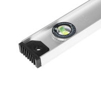 Уровень алюминиевый ТУНДРА "Рельс", 3 глазка (1 поворотный), 600 мм Уровень алюминиевый ТУНДРА "Рельс", 3 глазка (1 поворотный), 600 мм