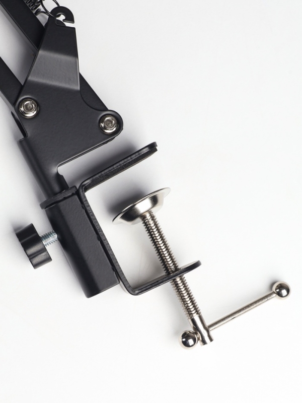 Микрофон конденсаторный Music Life черный: кабель, ветрозащита, стойка