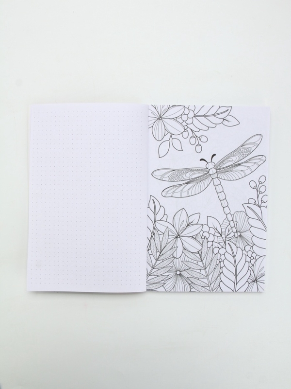 Ежедневник-смешбук раскраска антистресс  А5, 80 листов "Счастье"