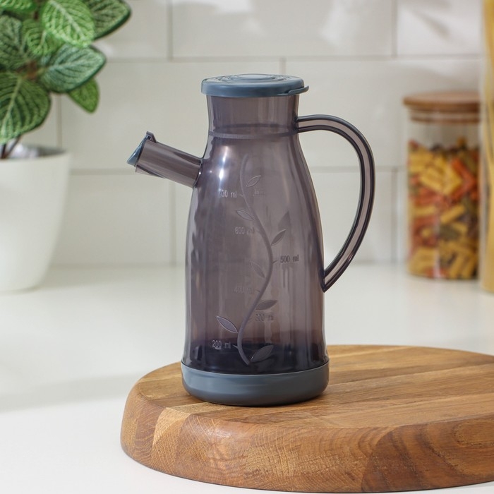 Кувшин для воды, с мерной шкалой, 700 мл, 15&times;9&times;20,5 см, цвет фиолетовый