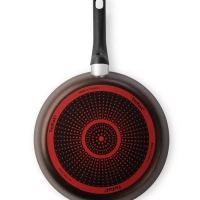 Сковорода Easy Plus 04237124, 24 см с титановым покрытием