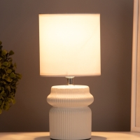 Лампа настольная "Афина" 1х40Вт Е14 белый 13х13х26см МОДЕЛЬ: Лампа настольная "Афина" 1х40Вт Е14 белый 13х13х26см МОДЕЛЬ: