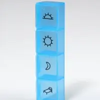 Таблетница, 9.7&times;2.3&times;1.7 см, 4 секции, синяя