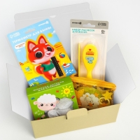 Подарочный набор &laquo;Наше чудо&raquo; 7 в 1: набор расчесок, мочалка, термометр для ванны, маникорный набор: ножнички, пилочка, кусачки, зубная щетка на палец в контейнере