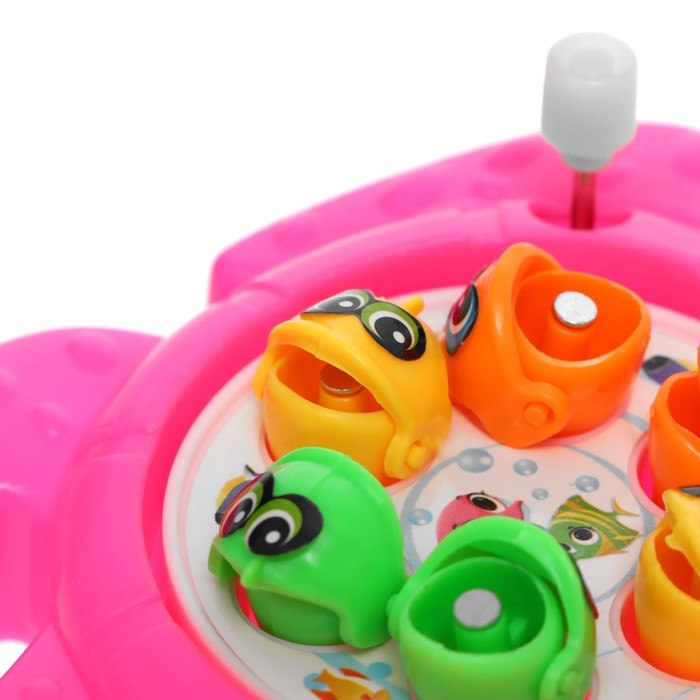 Рыбалка заводная «Черепашка», 6 рыбок, 1 удочка, МИКС Рыбалка заводная «Черепашка», 6 рыбок, 1 удочка, МИКС