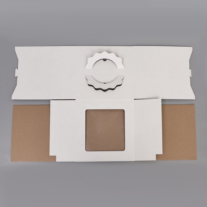 Кондитерская упаковка "Квадрат", 2 окна, белая, 26 х 26 х 28 см